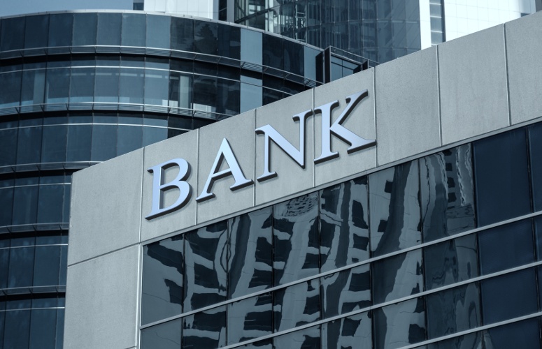 New Jersey's largest community banks keep buying