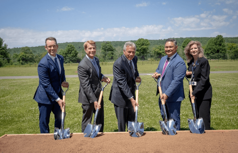 HMH Carrier Clinic ground breaking
